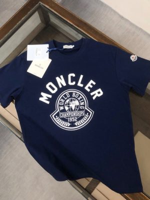 Moncler T-shirt