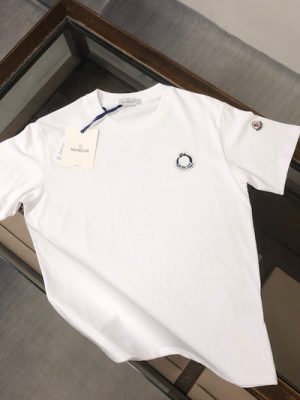 Moncler T-shirt
