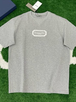 Dior T-shirt