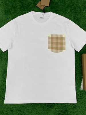 Burberry T-shirt