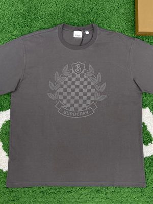 Burberry T-shirt