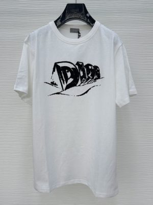 Dior T-shirt