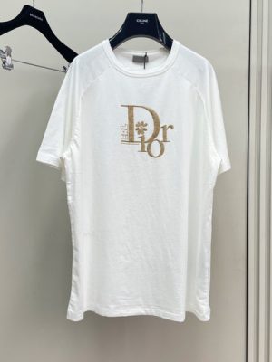 Dior T-shirt