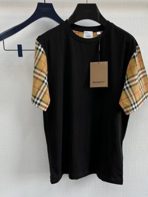 Burberry T-shirt
