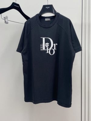 Dior T-shirt