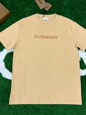 Burberry T-shirt